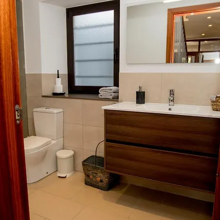 Les Serres Holiday home *